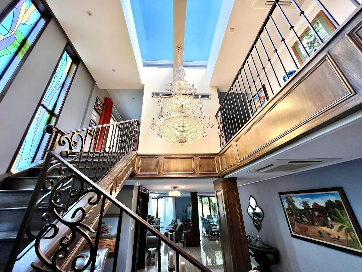 Pandora Luxury Mansion In Pos Villa Port of Spain 0*,  Trinidad e Tobago