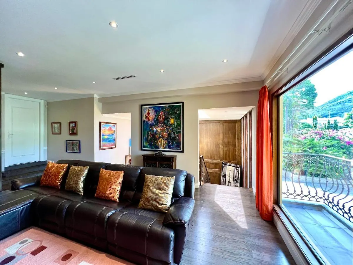 Pandora Luxury Mansion In Pos Villa Port of Spain 0*,  Trinidad e Tobago