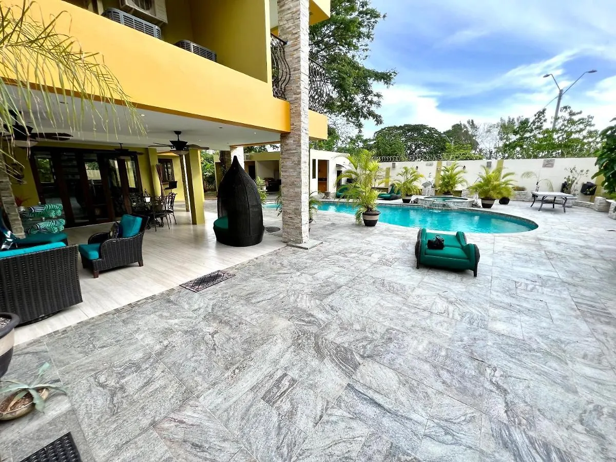 Pandora Luxury Mansion In Pos Villa Port of Spain 0*,