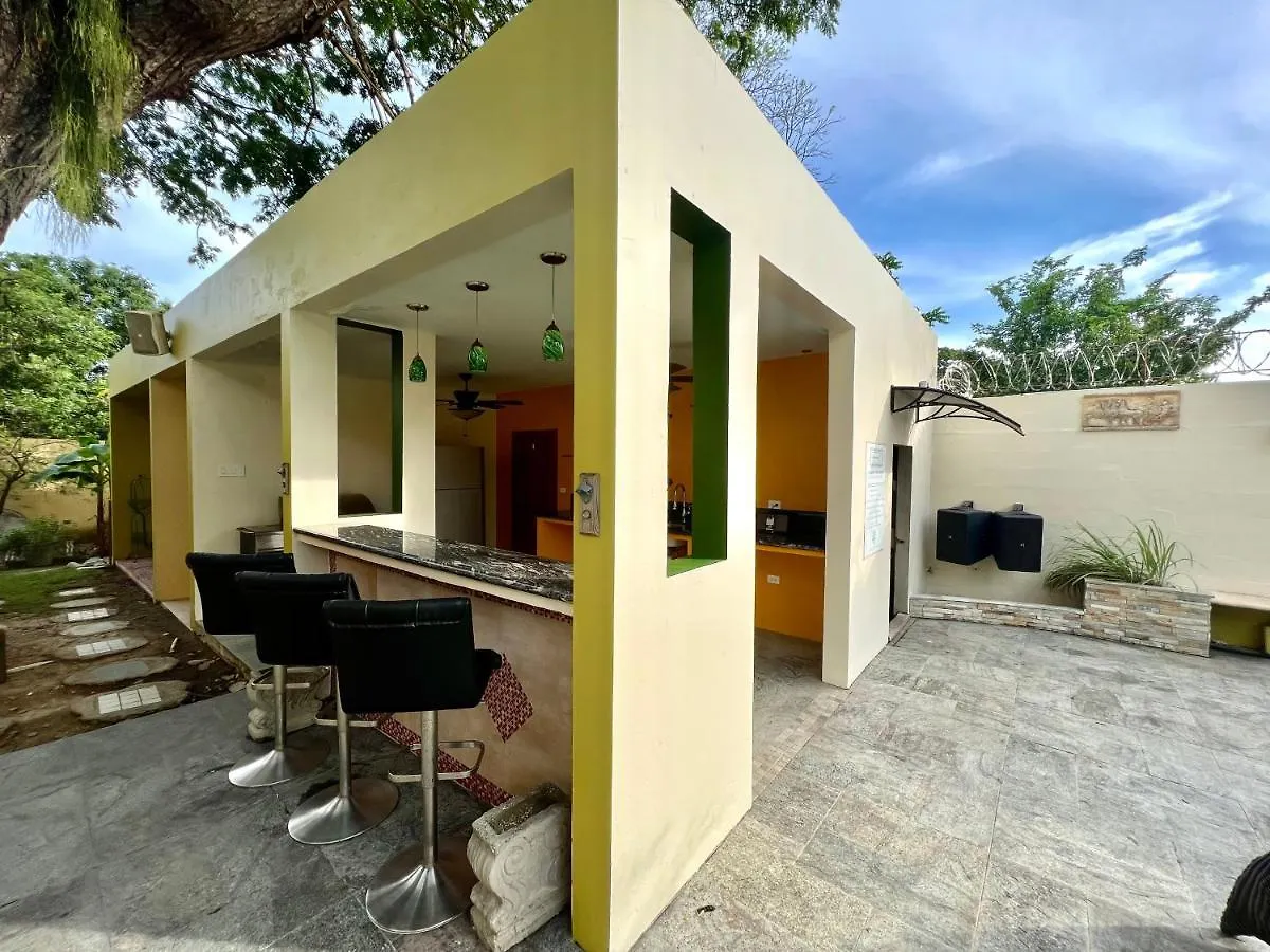 Pandora Luxury Mansion In Pos Villa Port of Spain Trinidad e Tobago