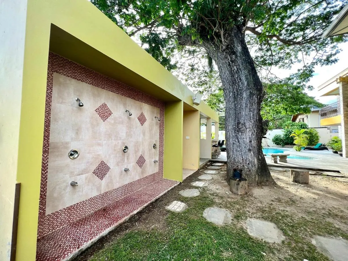 Pandora Luxury Mansion In Pos Villa Port of Spain 0*,  Trinidad e Tobago