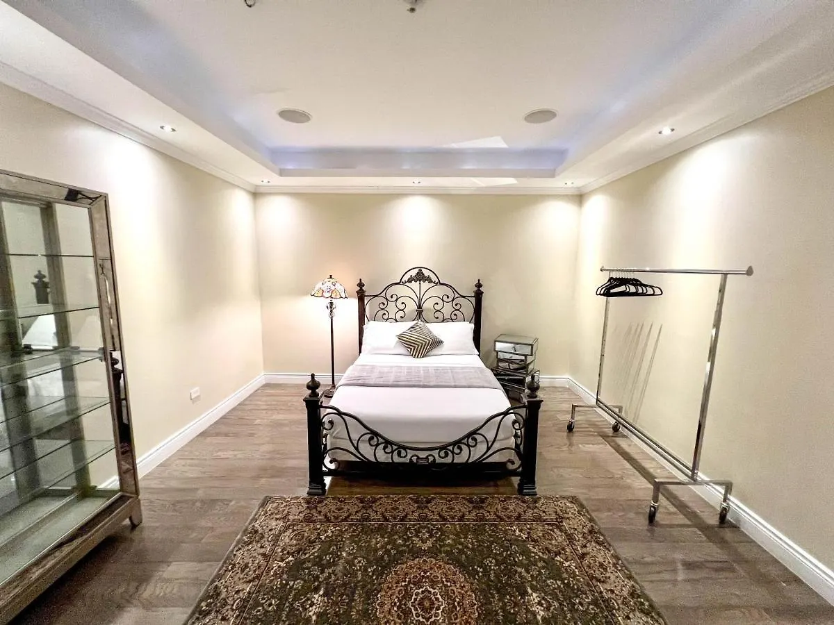 Pandora Luxury Mansion In Pos Villa Port of Spain 0*,  Trinidad e Tobago