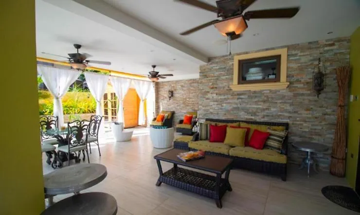 Pandora Luxury Mansion In Pos Vila Port of Spain Trinidade e Tobago