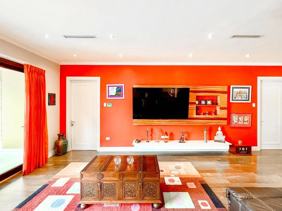 Pandora Luxury Mansion In Pos Vila Port of Spain 0*,